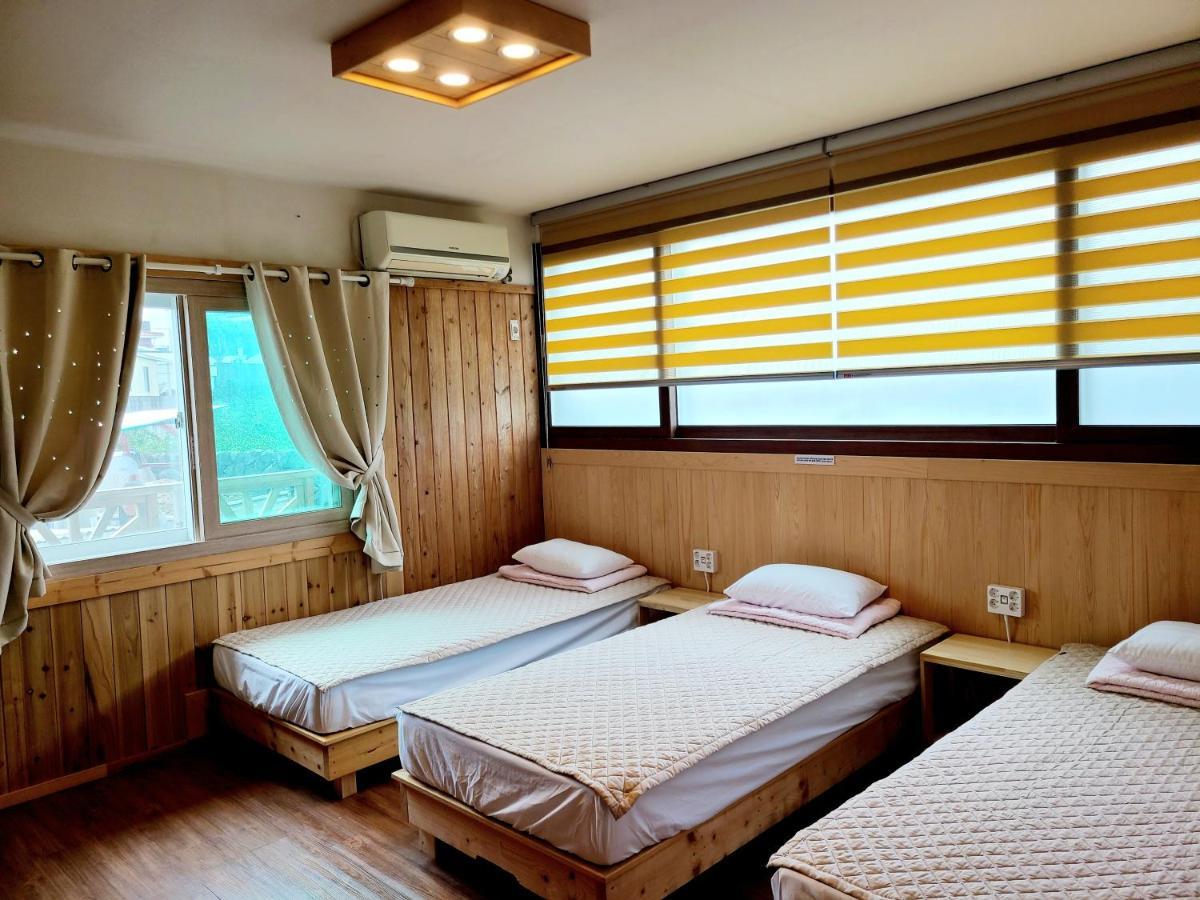 Galeum Guesthouse مدينة سيوجويبو المظهر الخارجي الصورة