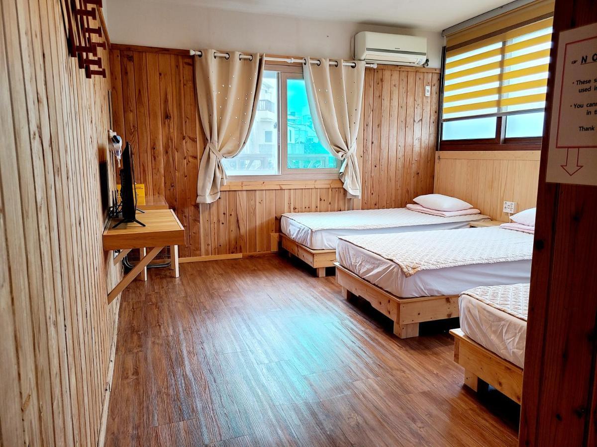 Galeum Guesthouse مدينة سيوجويبو المظهر الخارجي الصورة
