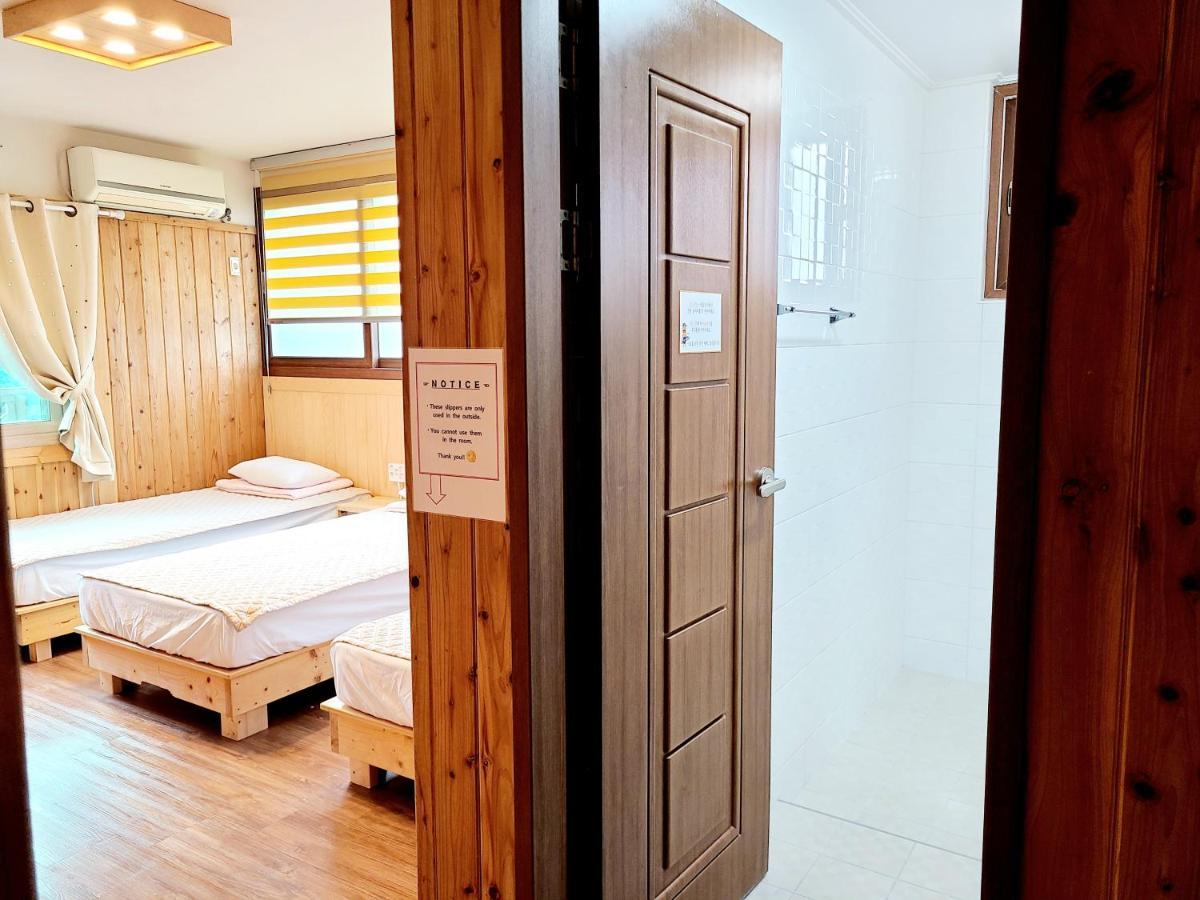 Galeum Guesthouse مدينة سيوجويبو المظهر الخارجي الصورة